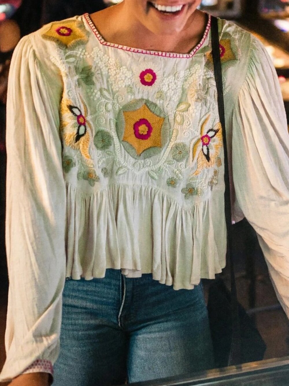 Free People White Embroidered Peasant Blouse Boho Floral Top Size M